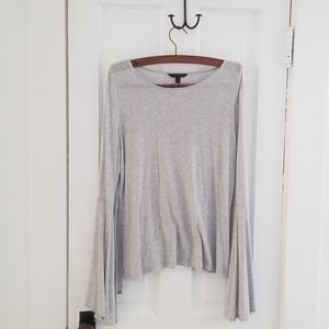 Wing sleeve light gray long sleeve top